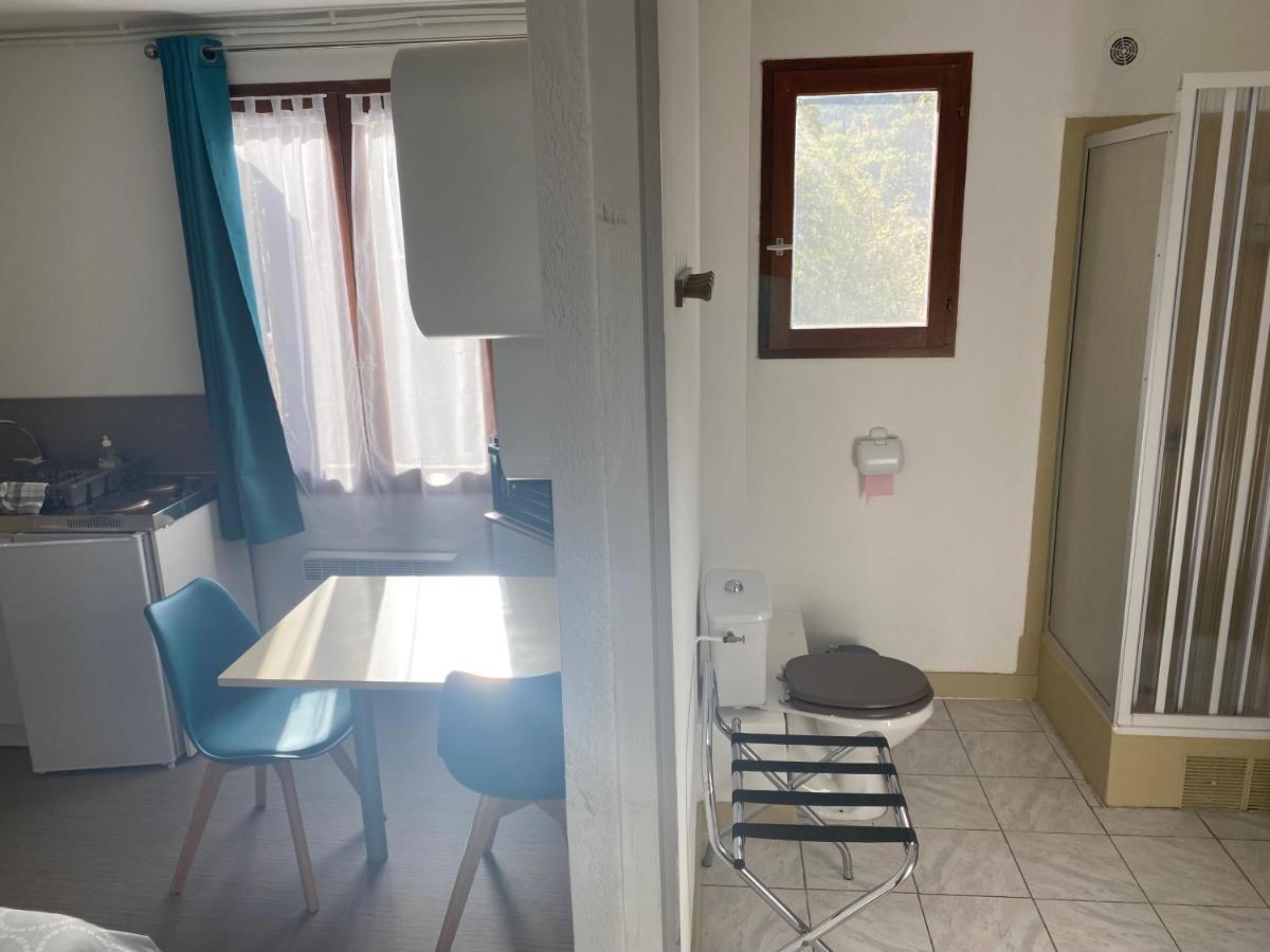 Residence La Cigale Du Desire Sejour Chez L Habitant リエ エクステリア 写真